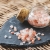 Rosa Kristallsalz aus Pakistan (auch bekannt als Himalaya Salz) 1kg grob 2-5mm für die Salzmühle von Azafran® | Steinsalz | Ursalz - Intensiv im Geschmack - 